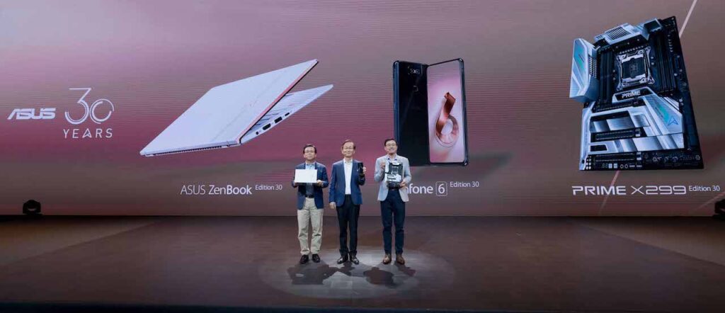 ASUS Co CEOs Samson Hu and SY Hsu Join ASUS Chairman Jonney Shih to Introduce ASUS Special Edition 30 Products