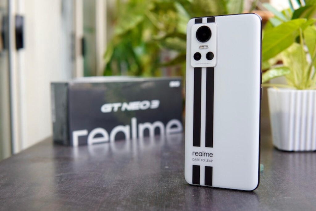 Realme GT NEO 3 8+256 GB Sprint White in offerta su Amazon.it