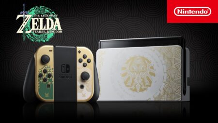 La Nintendo Switch OLED a tema The Legend of Zelda: Tears of the Kingdom in primo piano