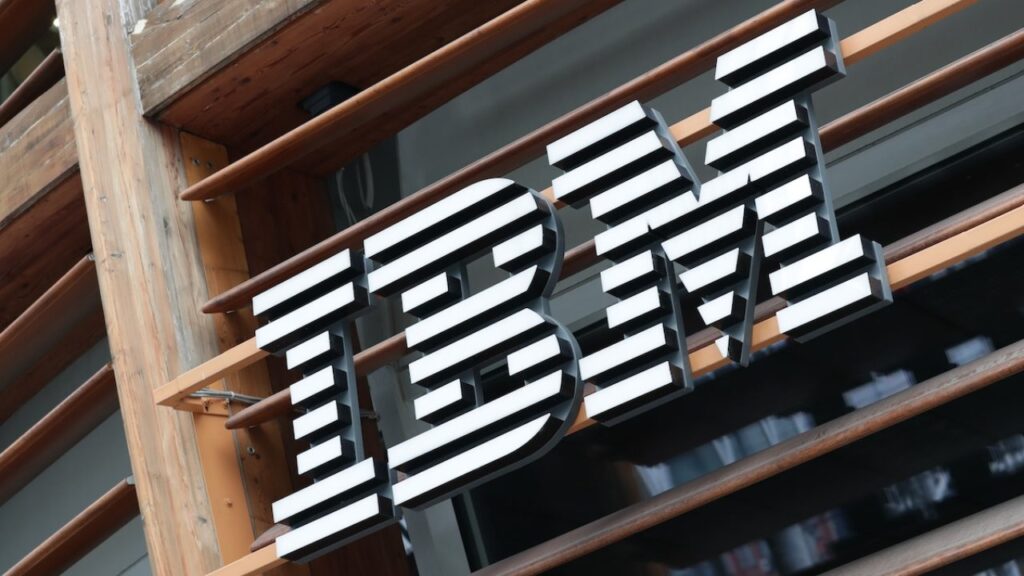 IBM assunzioni intelligenze artificiali