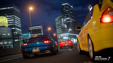 Tre vetture di Gran Turismo 7 in pista