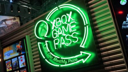 Il logo di Xbox Game Pass con i neon
