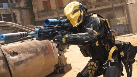 Un soldato di Call of Duty: Warzone 2.0 Stagione 5 mentre mira con un fucile