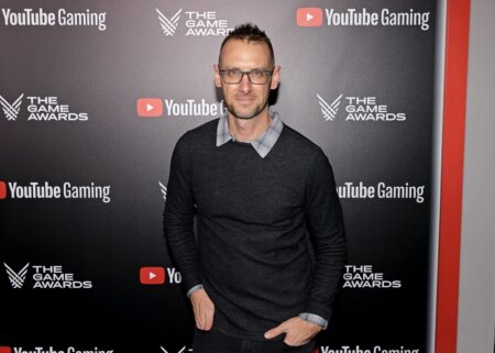 Epic Games: il CCO Donald Mustard si dimette. Era anche direttore creativo di Fortnite Donald Mustard, ex CCO di Epic Games