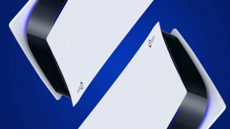 PS5, aggiornamento firmware disponibile: ecco le principali novità due playstation 5 e una sottosopra