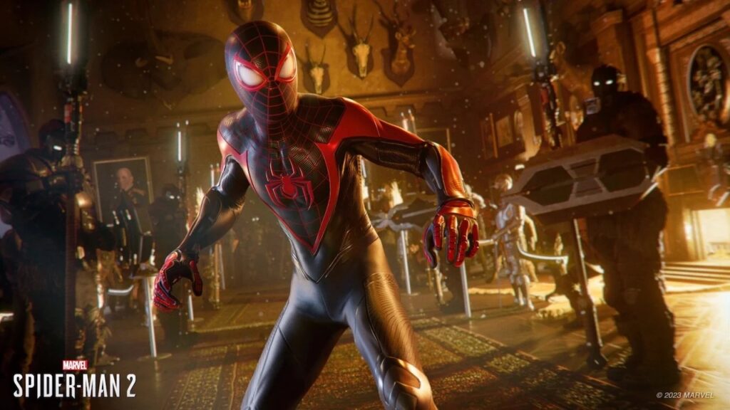 Miles Morales di Marvel's Spider-Man 2 in una stanza con dei nemici