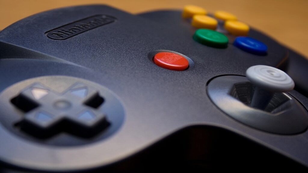 Il controller del Nintendo 64