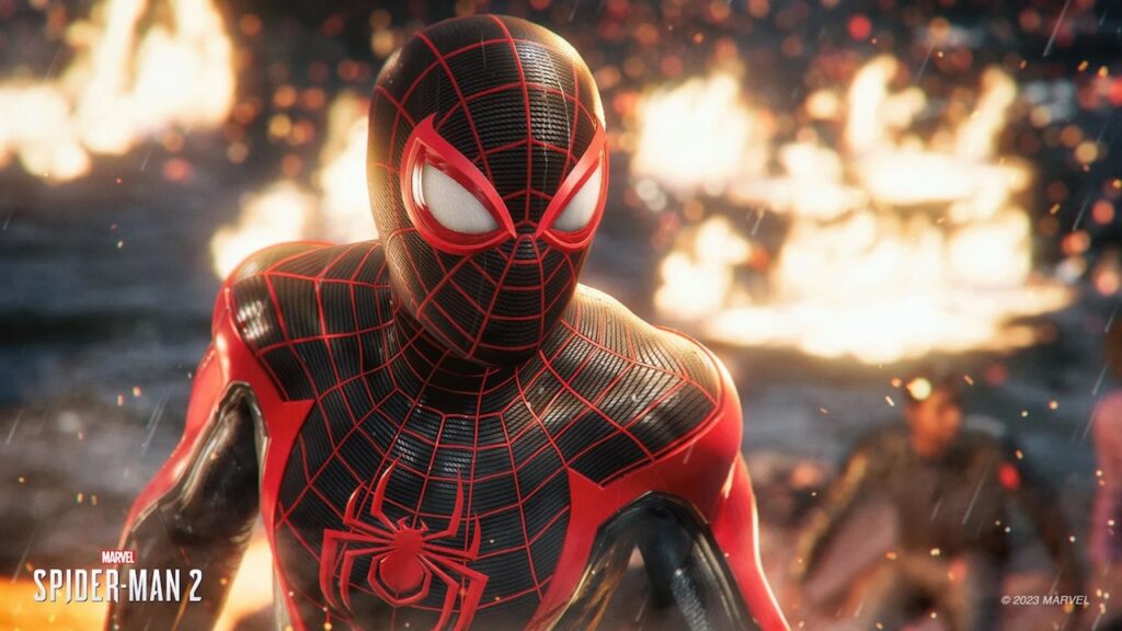 Miles Morales di Marvel's Spider-Man 2 con dietro delle fiamme