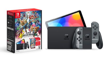 Immagine di Nintendo Switch OLED in bundle con Super Smash Bros. Ultimate