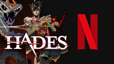 Il protagonista di Hades con il logo di Netflix