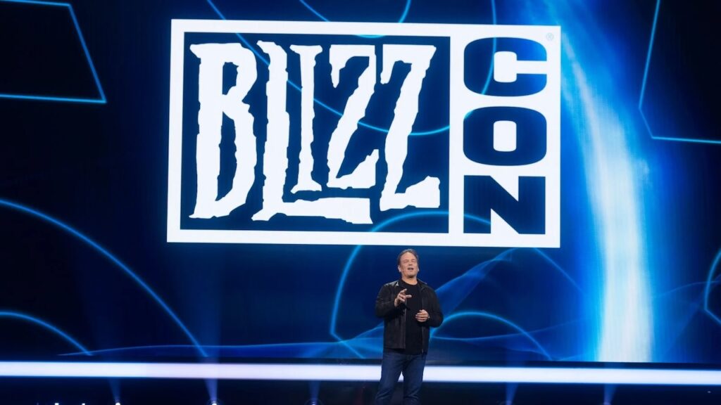 Il logo di BlizzCon con Phil Spencer di Xbox