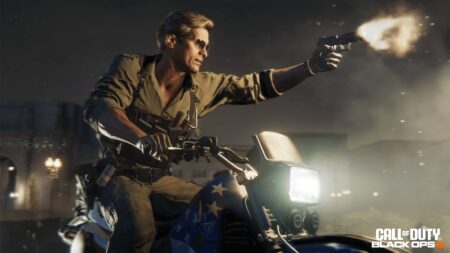 Il soldato di Call of Duty: Black Ops 6 su una moto