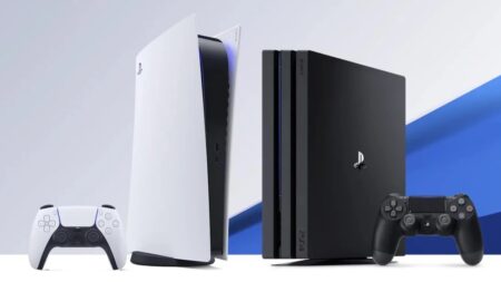 Una PS5 Pro con al fianco una PS4 Pro