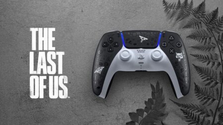 Il DualSense di The Last of Us in primo piano