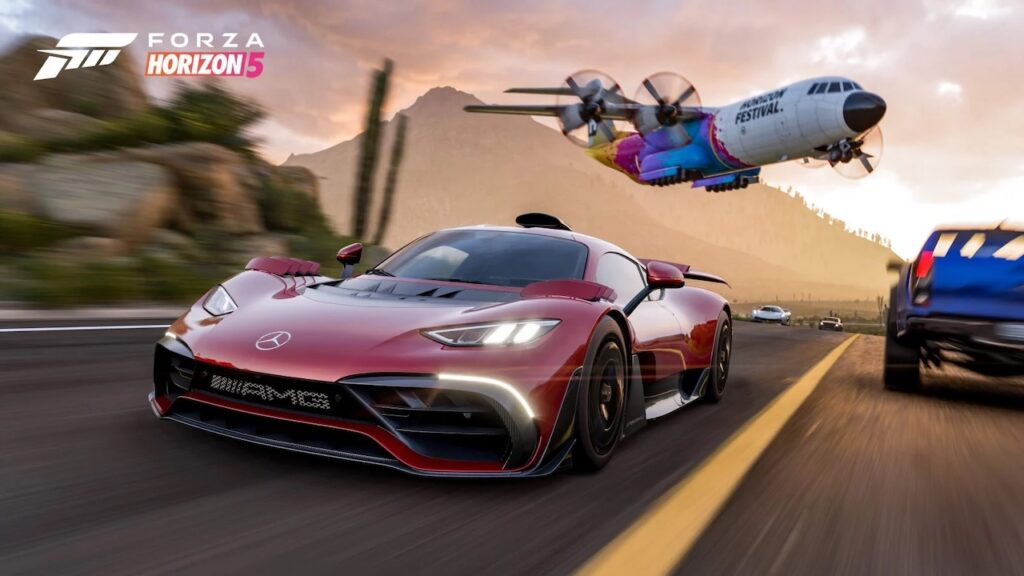Due auto di Forza Horizon 5 con un'aereo