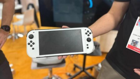 Un mockup di Nintendo Switch 2 da parte di Genki