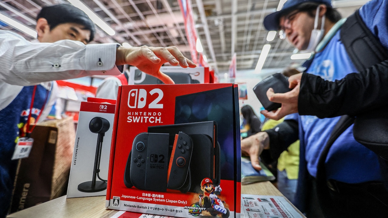 nintendo switch 2 232 da record le vendite al lancio superano playstation 2 e gba in giappone