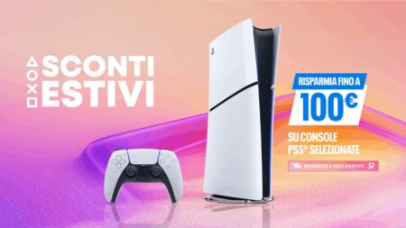 Una PS5 con il logo degli Sconti Estivi di PlayStation