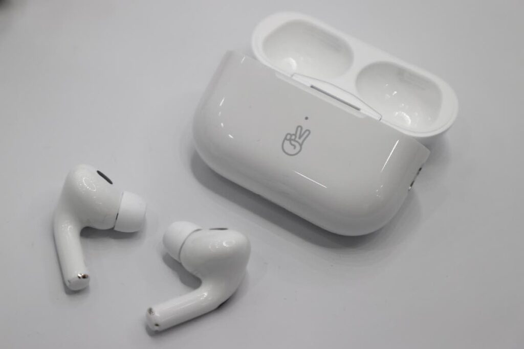AirPods c'è l'alternativa cinese