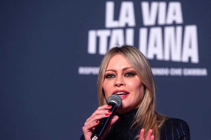 Anna Falchi segreto per rimanere in forma