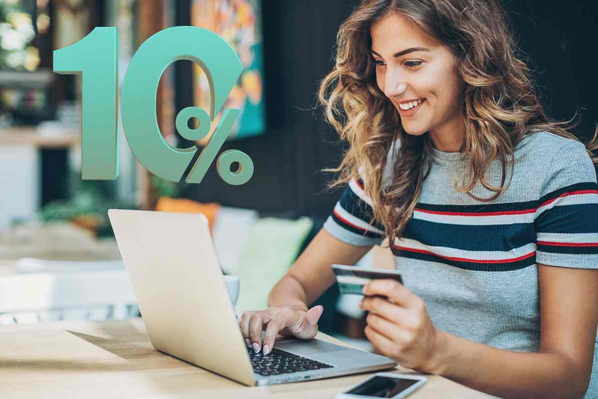 Ragazza compra online