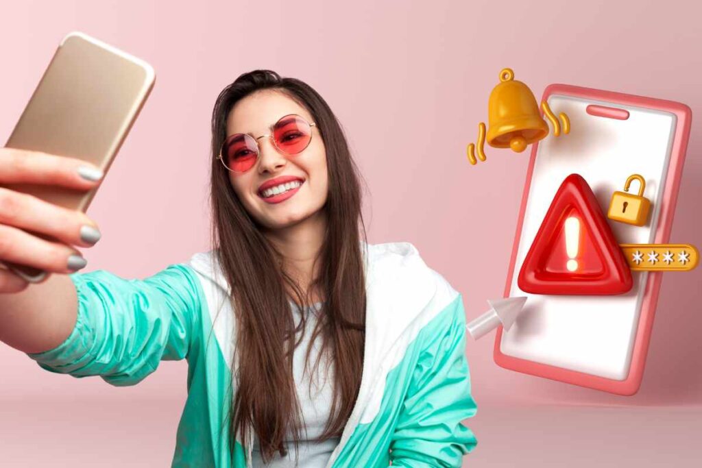 Ragazza si scatta un selfie
