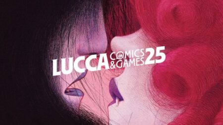 Due persone che si baciano per il Lucca Comics & Games 2025