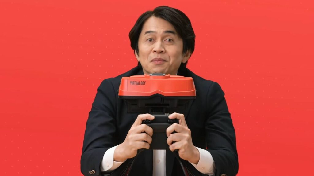 Un dirigente di Nintendo con un Virtual Boy per Nintendo Switch 1 e 2