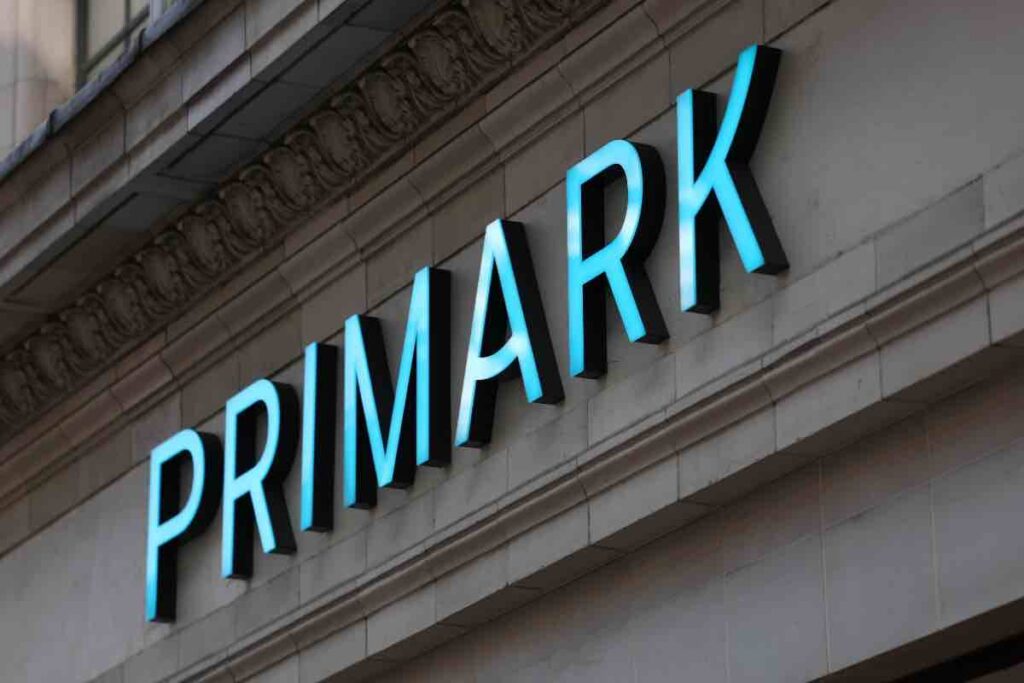 Primark perché costa poco