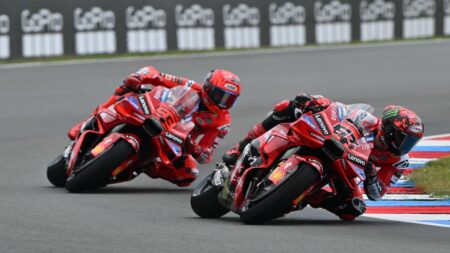 Due moto di Ducati con tecnologia Lenovo al MotoGP 2025