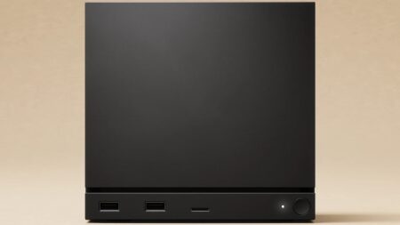 Steam Machine avrà un prezzo “come un PC con lo stesso livello di prestazioni”, conferma Valve La nuova Steam Machine in primo piano