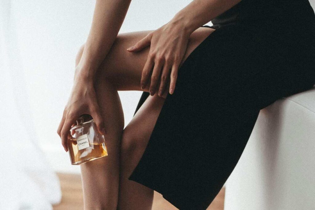 Amazon, profumi di lusso imperdibili: regali di Natale a prezzo bomba Profumi scontati come trovarli