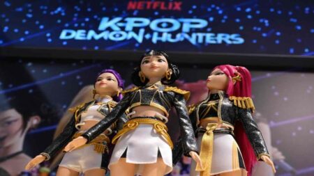 Le tre protagoniste di Kpop Demon Hunters in versione giocattolo di Hasbro